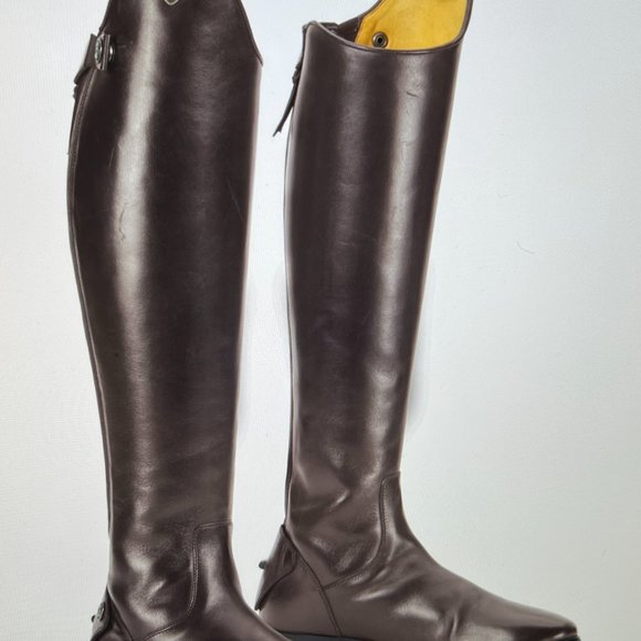 Ovation Mirabella Hunter Dress Boat - Chocolate, Size 38 regular - Picture 2 of 4